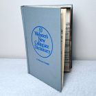 [R1285] Livre-Boite Webster’s New Collegiate Dictionary