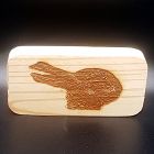[R950] Morceau de bois lapin canard 5x10 cm