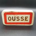 [R967] Morceau de bois déco panneau ville de Ousse